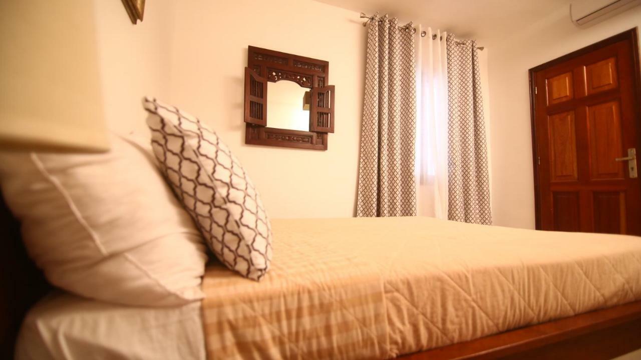 Illiyin Boutique Hotel 다카르 외부 사진